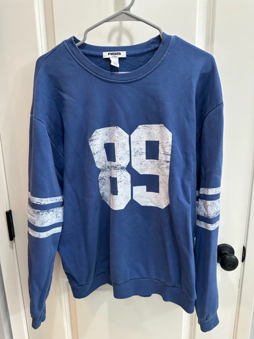 RSQ 89' Crewneck Sweatshirt - Picture 2 of 4